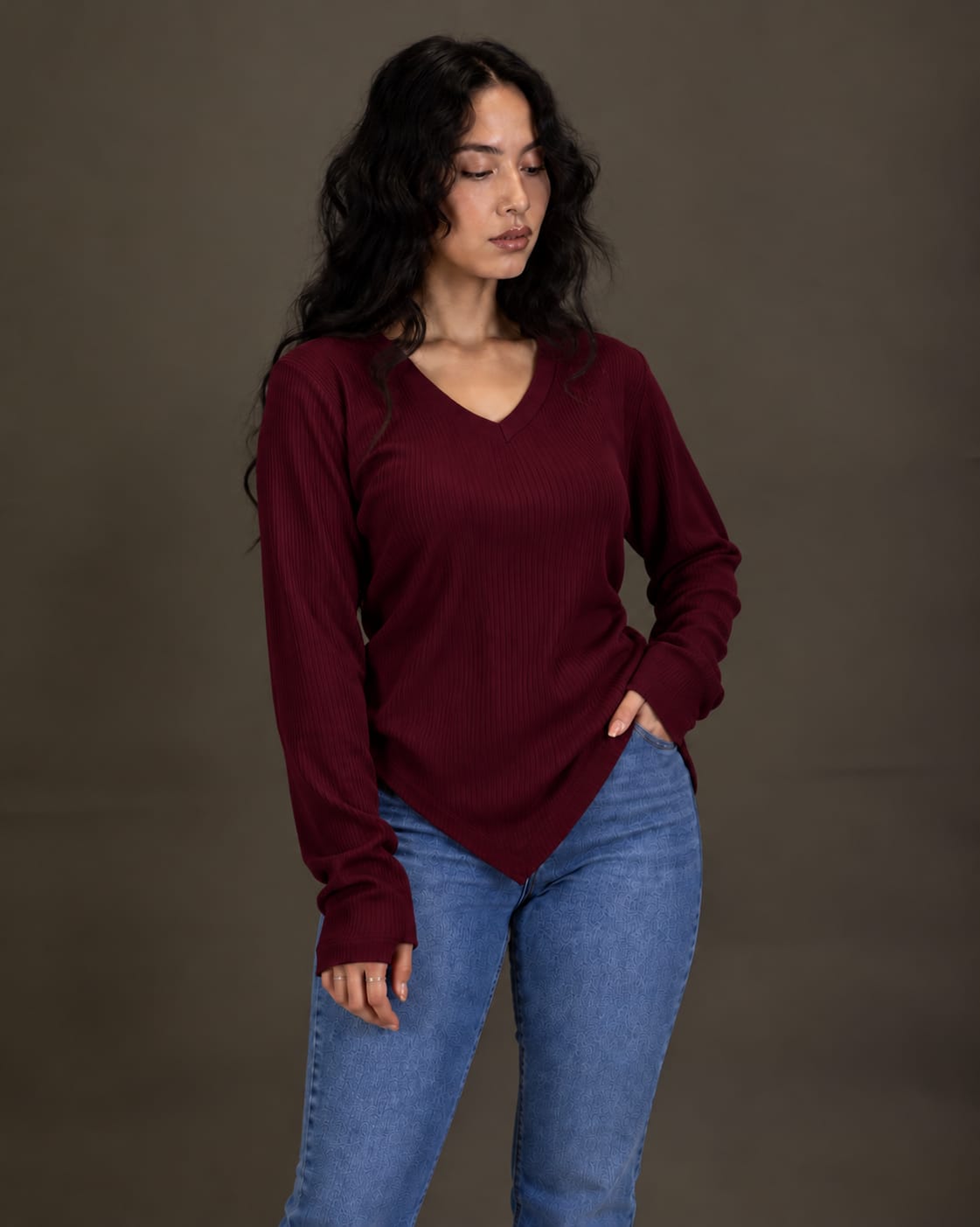 Basic Ribbed Pullover in Burgundy